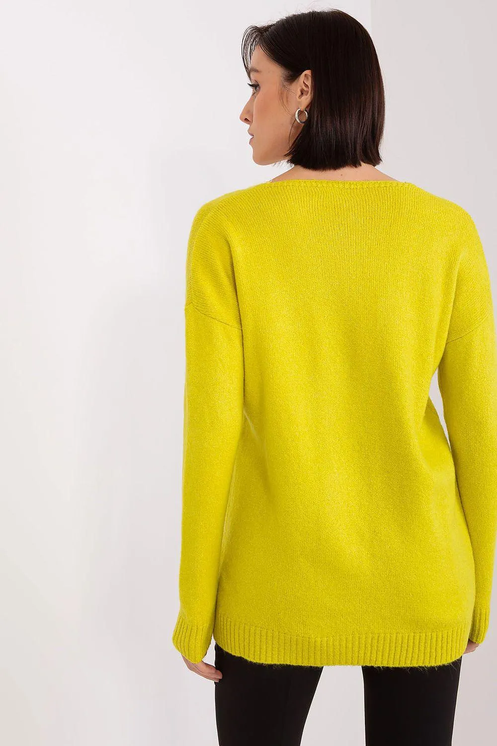 Chic Heart Neck Jumper - Effortless Parisian Style