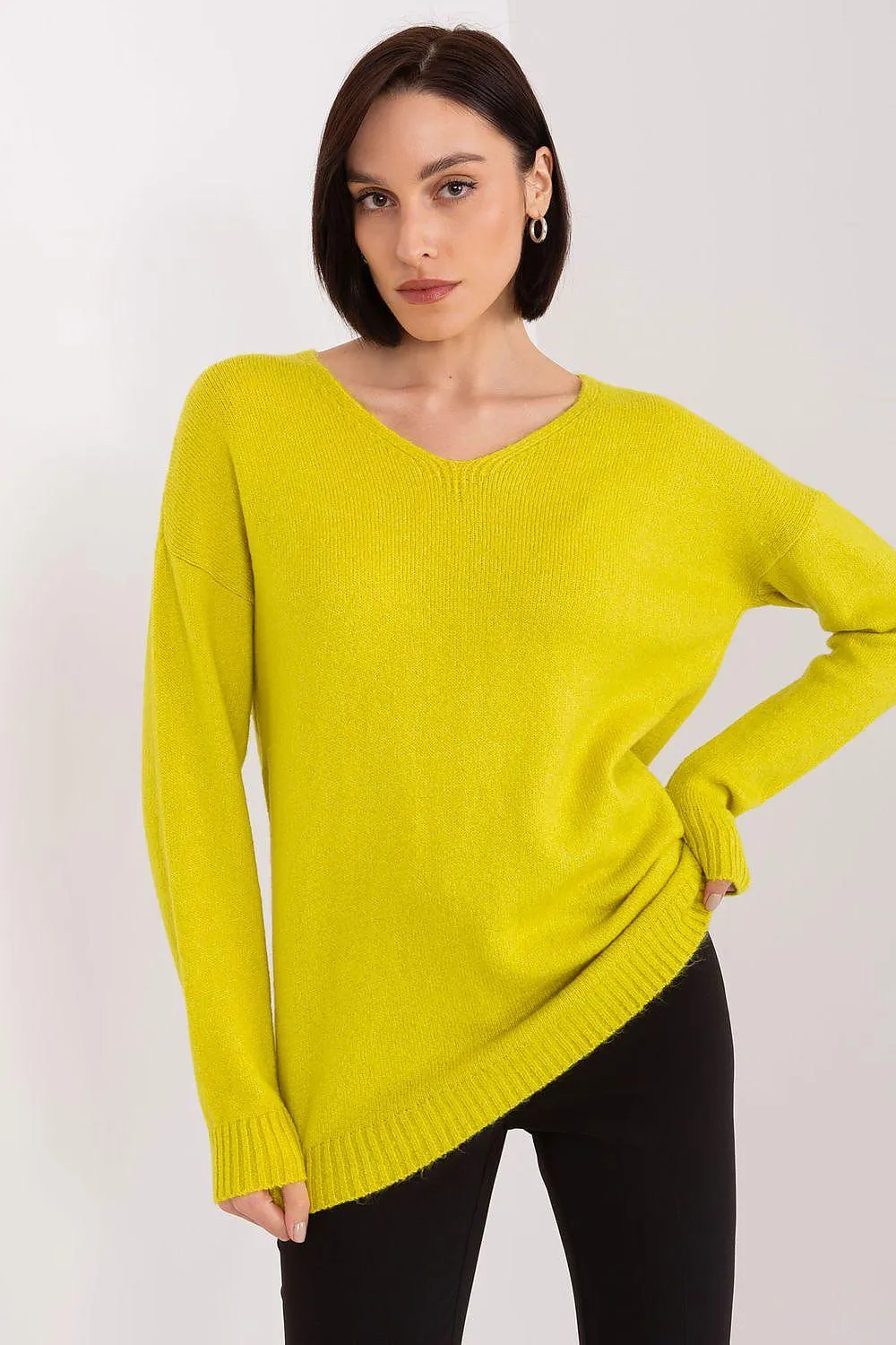 Chic Heart Neck Jumper - Effortless Parisian Style