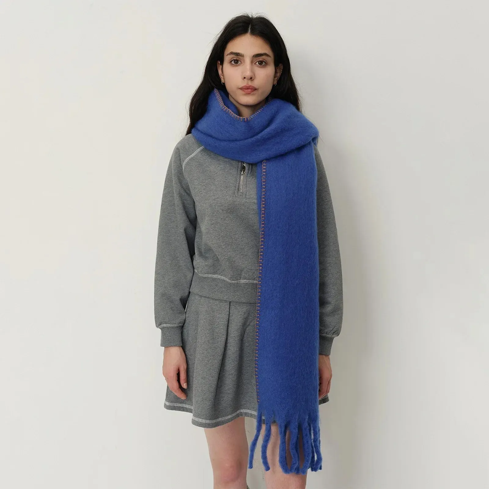 Elegant Minimalist Imitation Cashmere Overlock Scarf