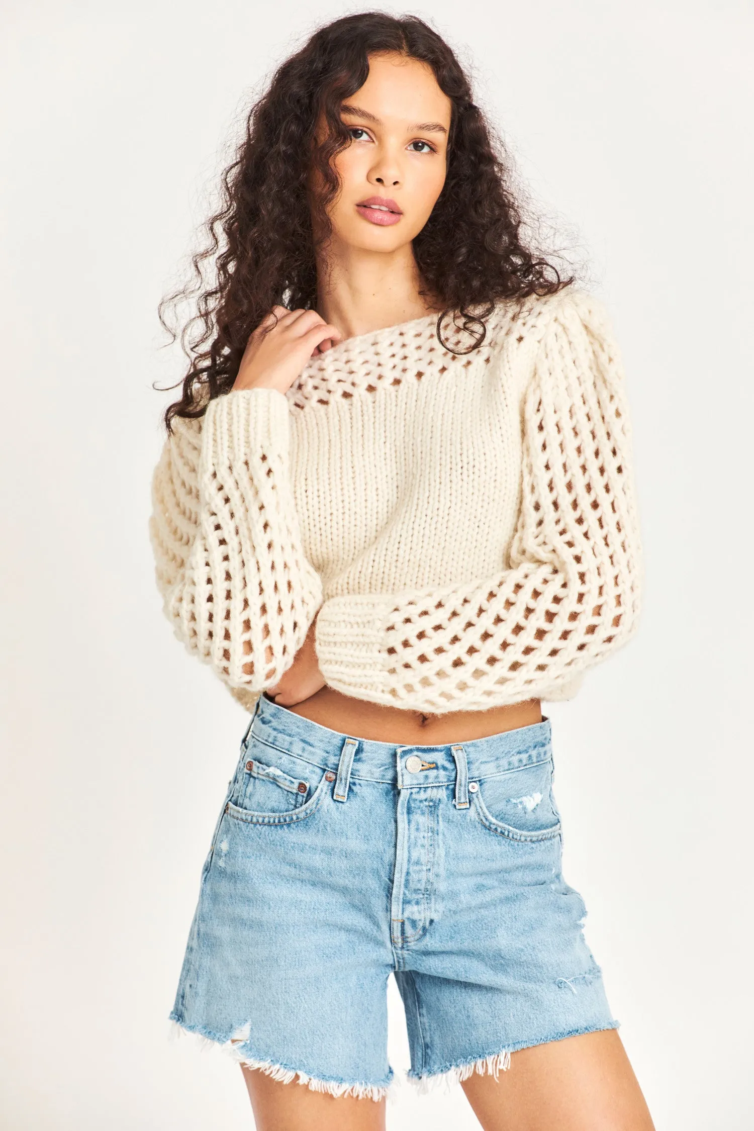 Larson Crop Pullover - ANTIQUE WHITE