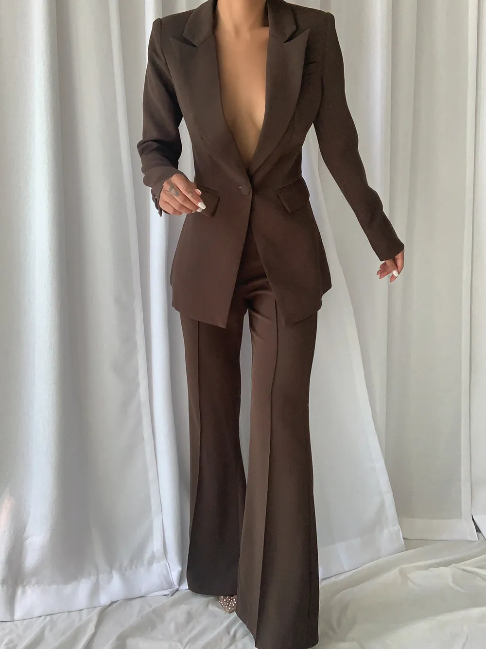 NAOMA Blazer & Flared Pants Set in Brown