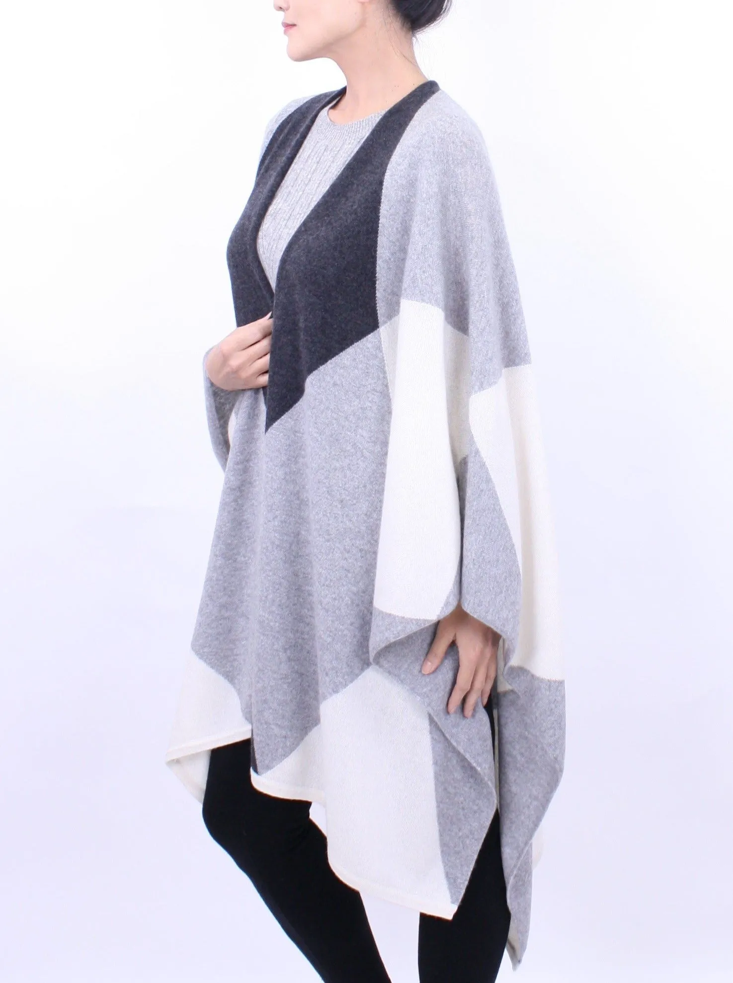 Oversized Diamond Intarsia Wrap