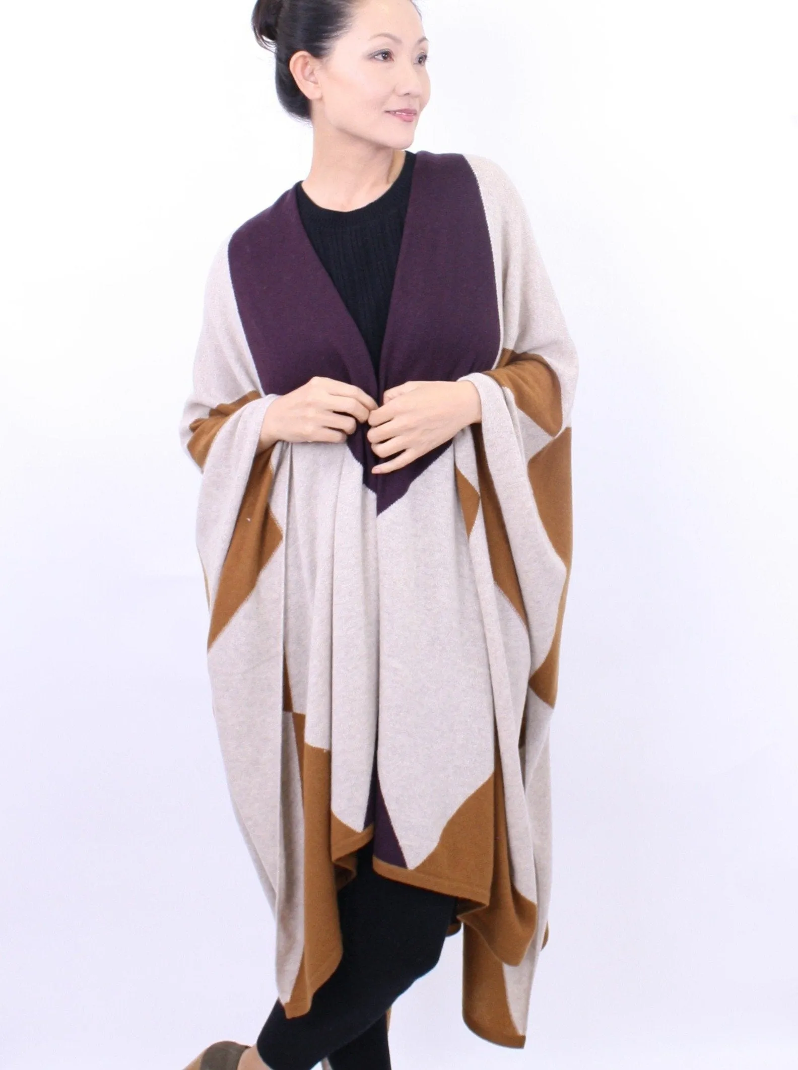 Oversized Diamond Intarsia Wrap