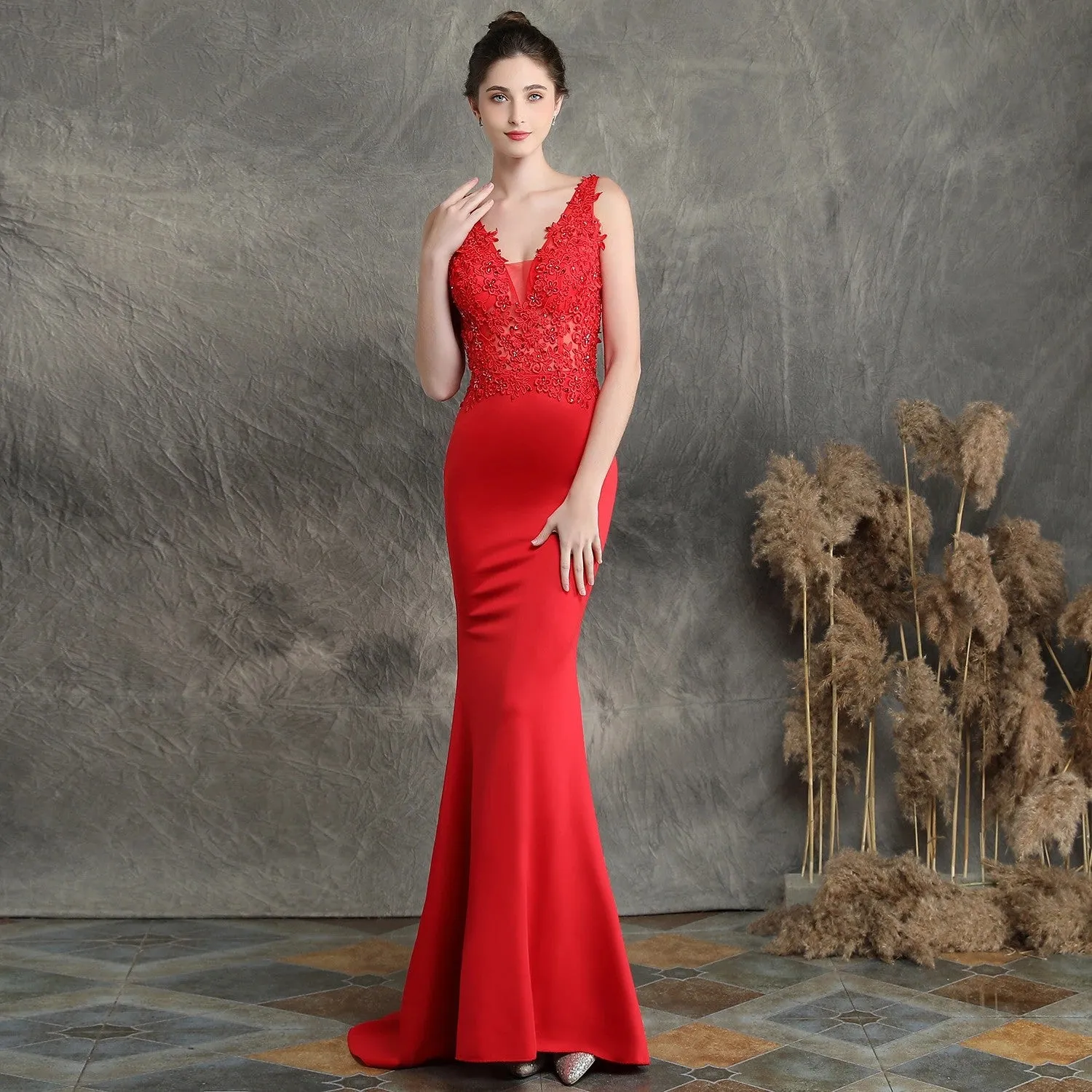 solid hand-made beaded clothing long banquet applique mermaid bride evening dress for wedding