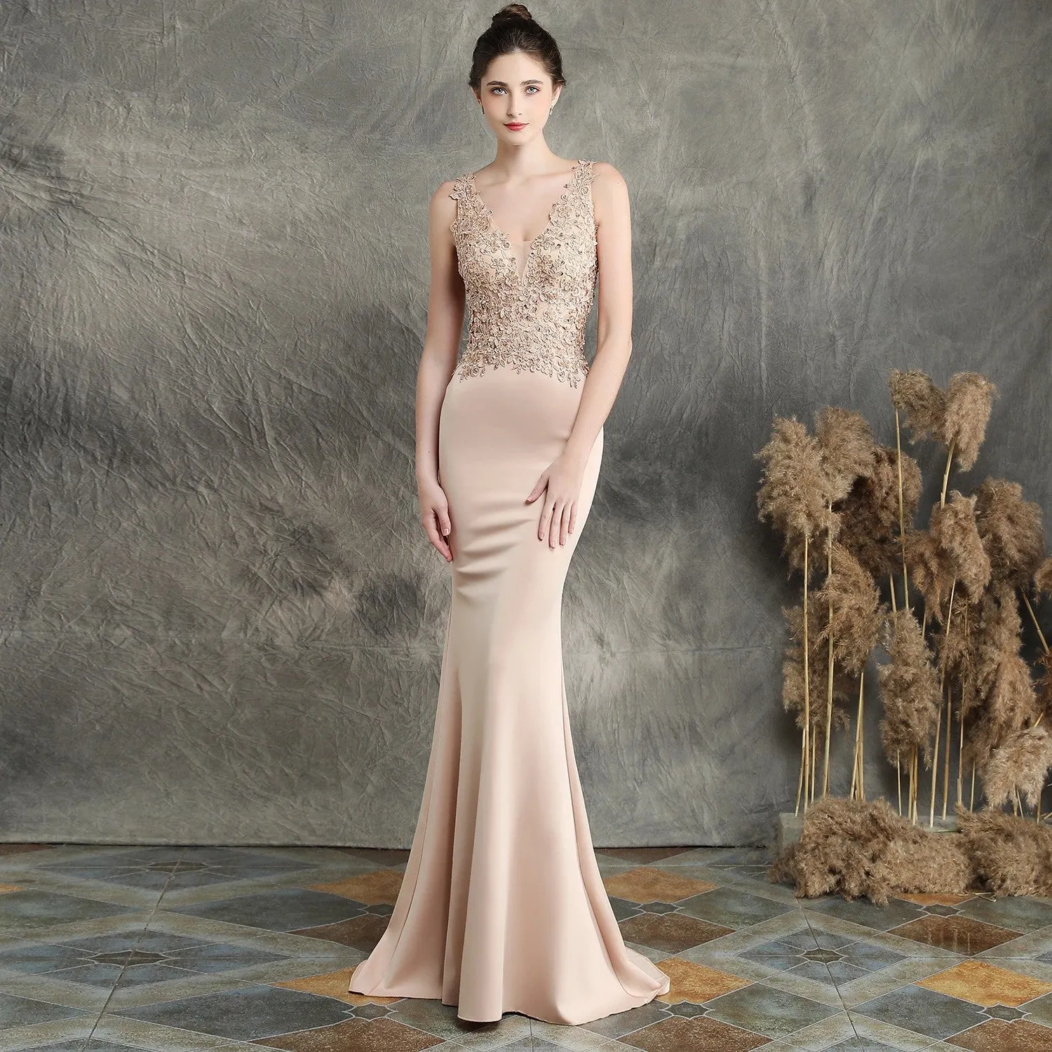 solid hand-made beaded clothing long banquet applique mermaid bride evening dress for wedding