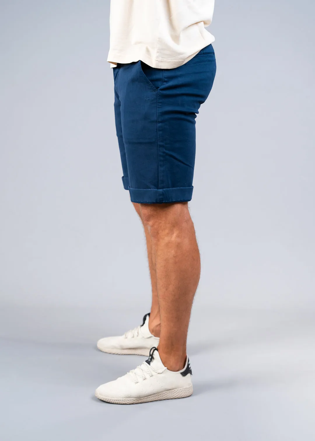 STRAIGHT FIT CHINO SHORTS - ROYAL BLUE